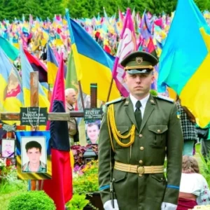 zelenskiden rusyadan bagimsizligin 34 yildonumde mesaj ukrayna kurban degil savascidir G3a6Eywr