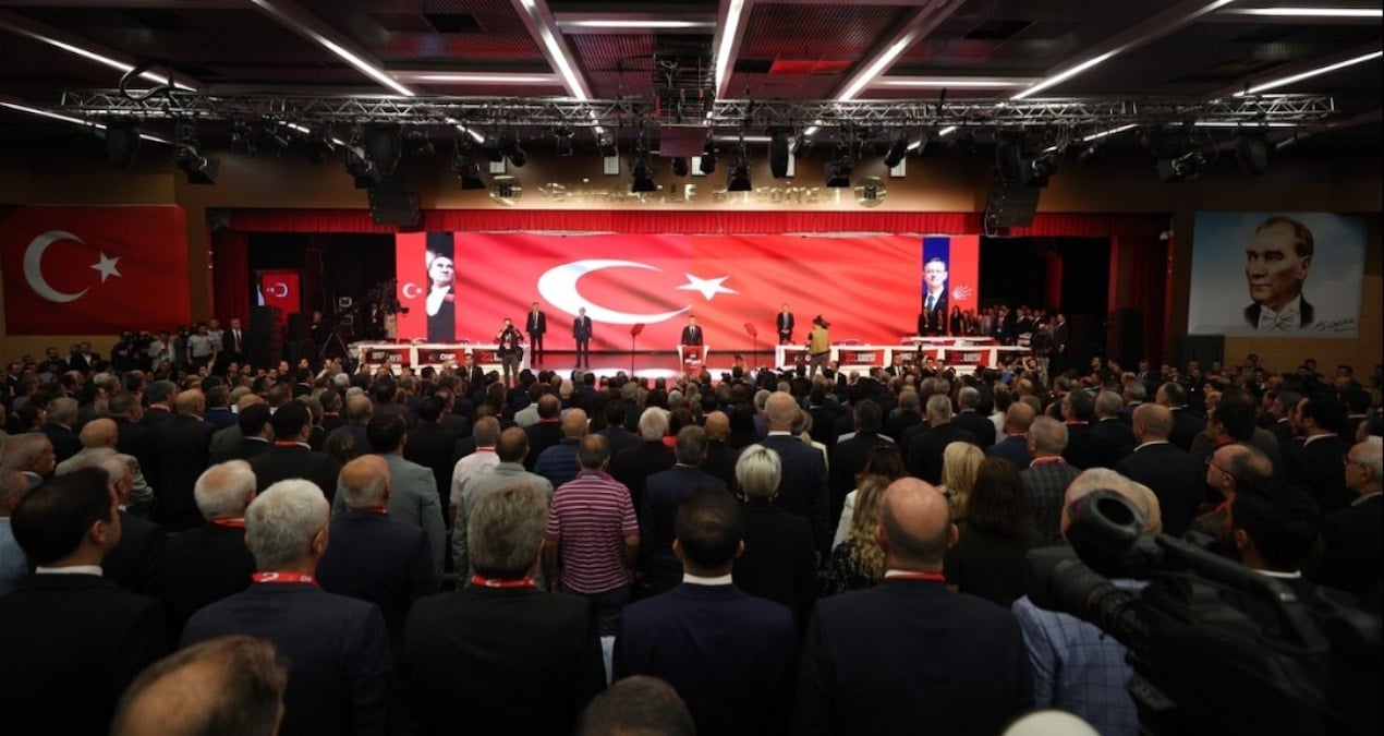 chp kurultayina akpli isim bile isyan etti kale artik iceriden fethedilemiyor CbmwXi6V