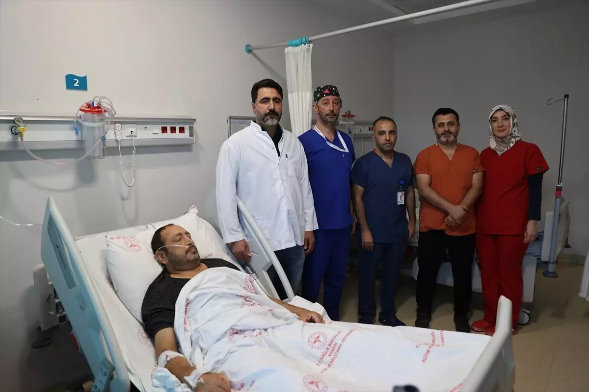 devasa bobrek ameliyatla alindi xiSLVMZm