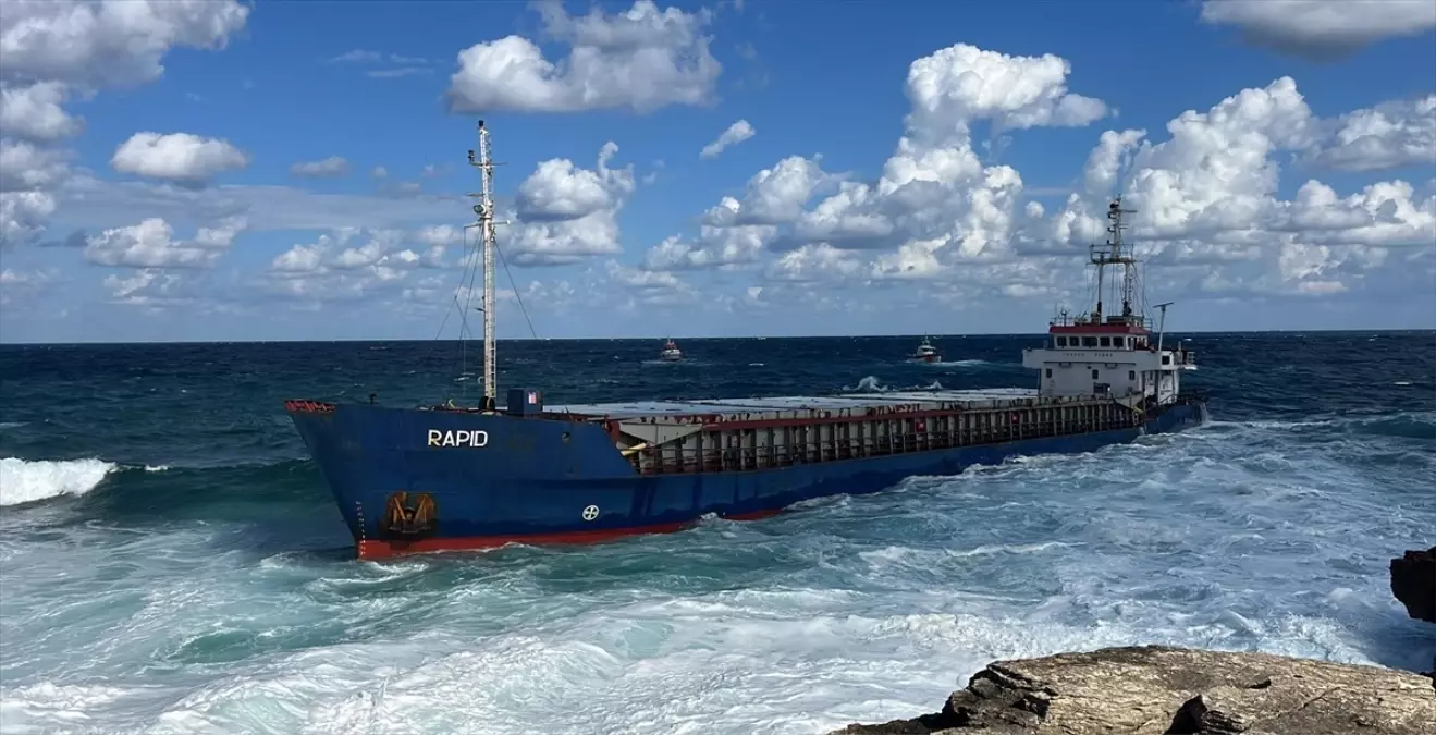 kandirada karaya oturan geminin kurtarilmasi icin calisma baslatildi Fv3B1mxB