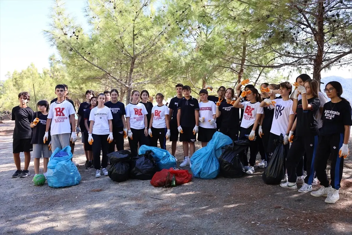 marmariste kiyi temizligi yapildi F6rNLlIm