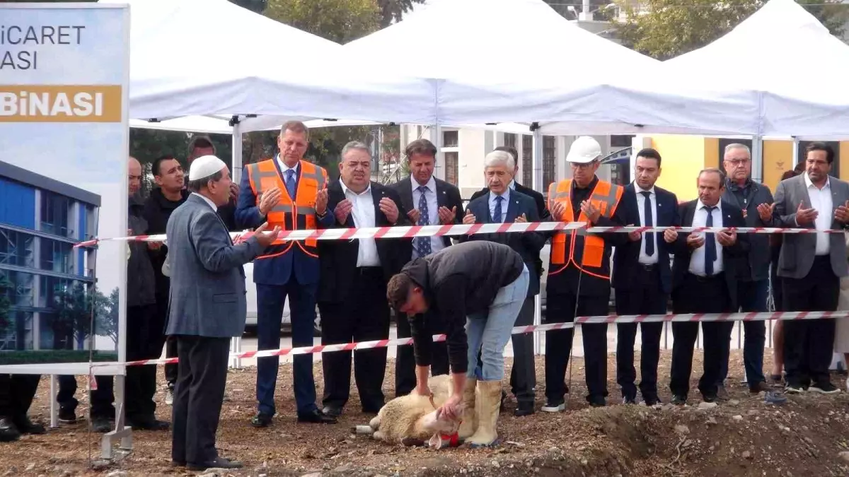 manisa ticaret borsasi 100 yilinda modern hizmet binasinin temelini atti MJbaRVyy.jpg