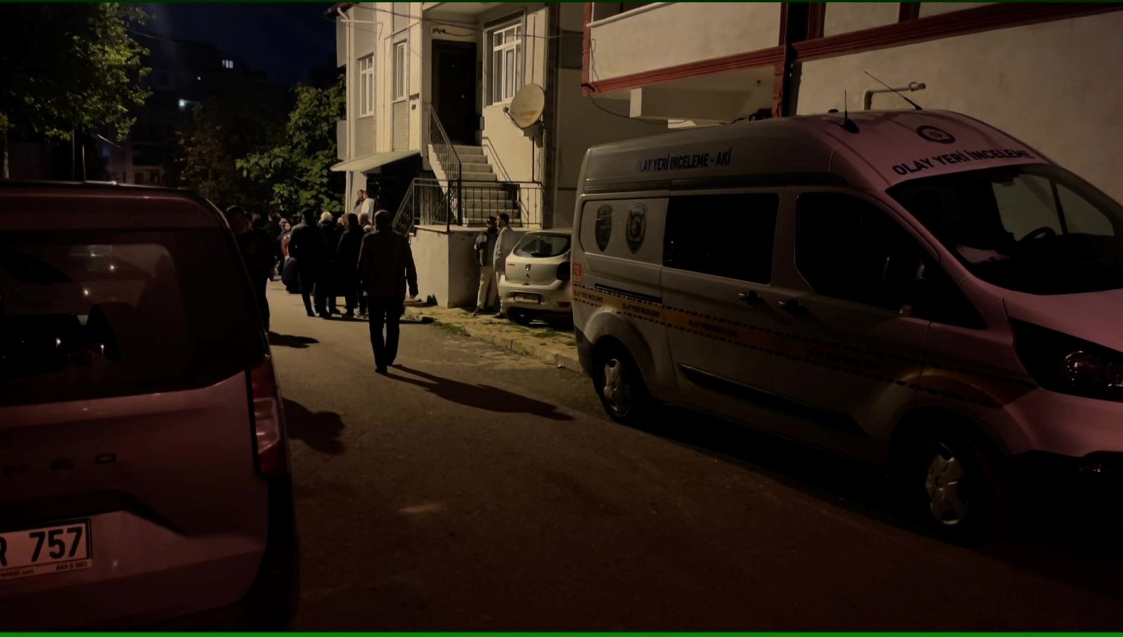 yanlislikla kizini vurunca canina kiydi bpWXwhgA.jpg