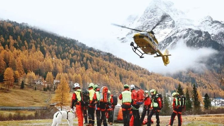 5 alman dagci cig altinda kaldi WIaP3YMS.jpg